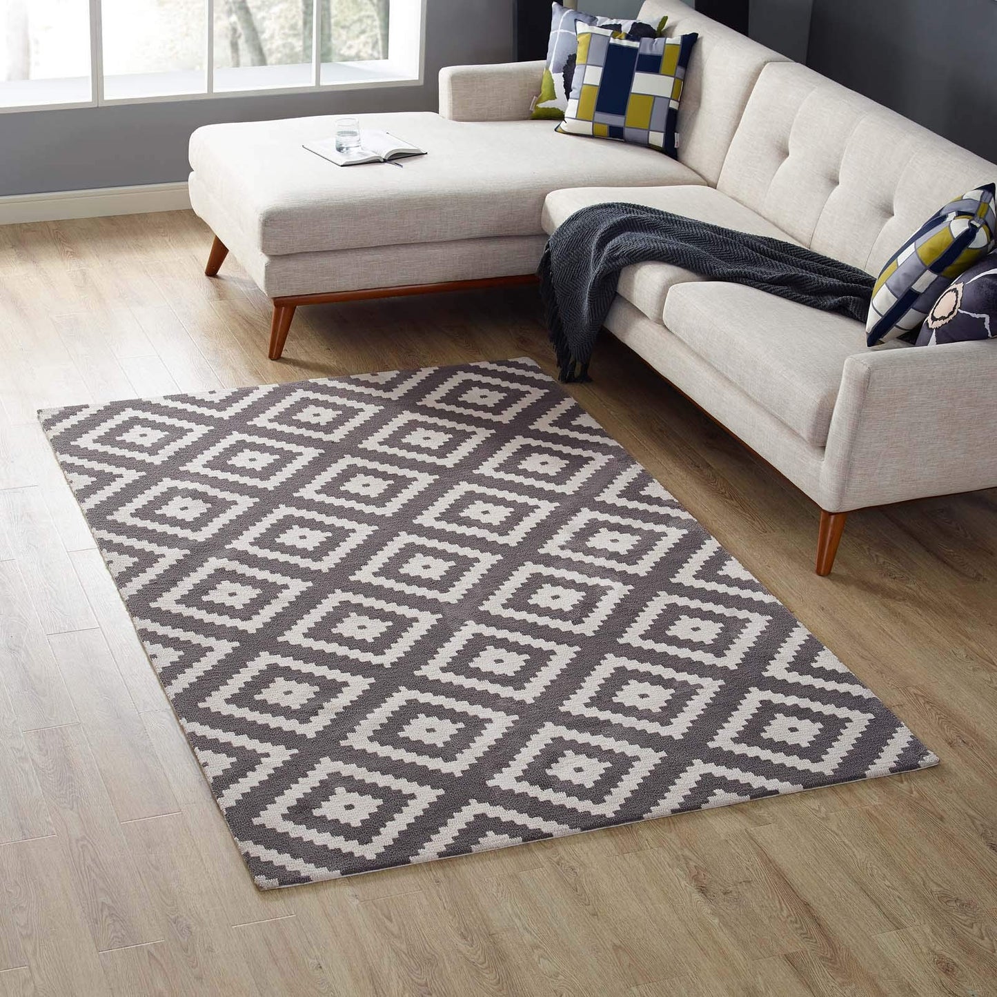 area rugs | CasaFoyer Alika Abstract Diamond Trellis Area Rug | Modern Design | Soft Polyester Microfiber | Durable Jute Bottom | Stain Resistant | Easy to Maintain | 5x8 | Ivory and Charcoal | casafoyer.myshopify.com