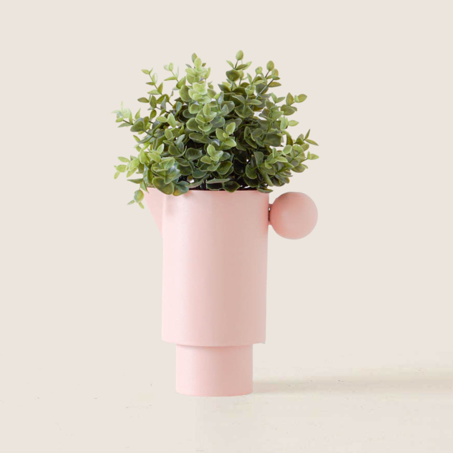 Vases, Kitchen & Dining Features | Vibrant Iron Vases Collection - Unique Shapes & Sizes - Mix & Match for a Captivating Display Polished Finish - 10x20x17cm | casafoyer.myshopify.com