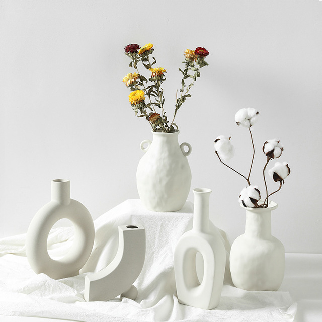 Flower Vases | CasaFoyer Nordic Ceramic Vase for Stylish Home Décor - Elegant Scandinavian Design | casafoyer.myshopify.com