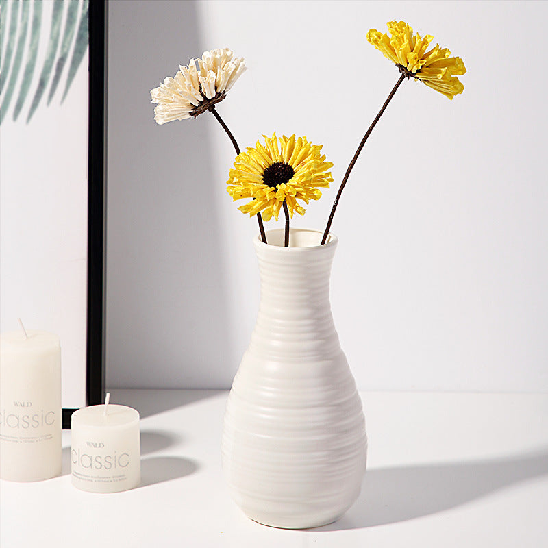 Flower Vases | CasaFoyer Plastic Living Room Drop-resistant Simulation Vase Decoration | casafoyer.myshopify.com