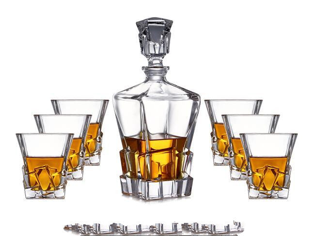 Whiskey Glass | CasaFoyer Lead-free crystal glass whiskey decanter & glass set | casafoyer.myshopify.com