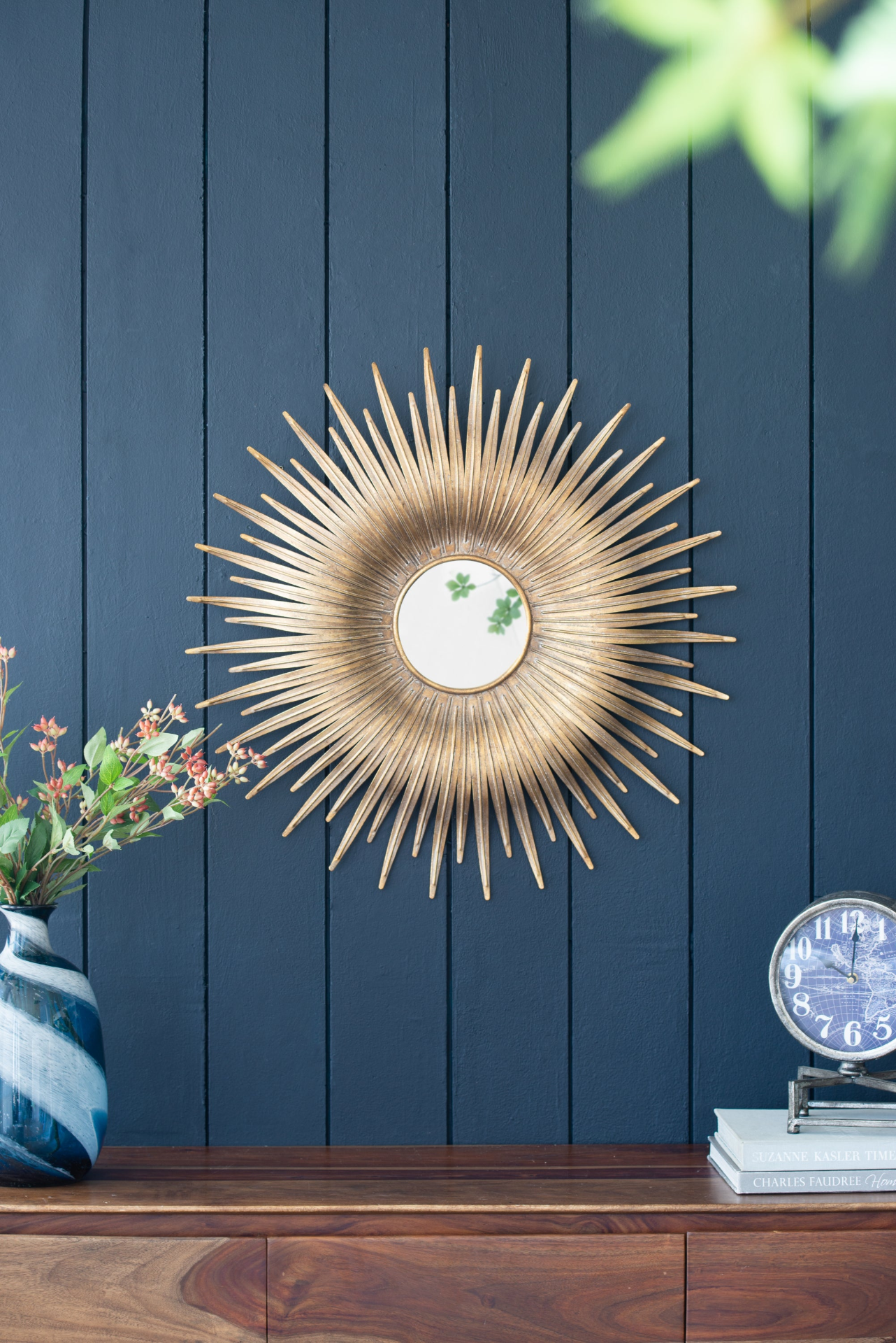 [product_type] | 28.3" Retro Design Gold Sunburst Metal Wall Mirror - Decorative Mirror for Bedroom, Dressing Room, Hallway or Living Space | casafoyer.myshopify.com