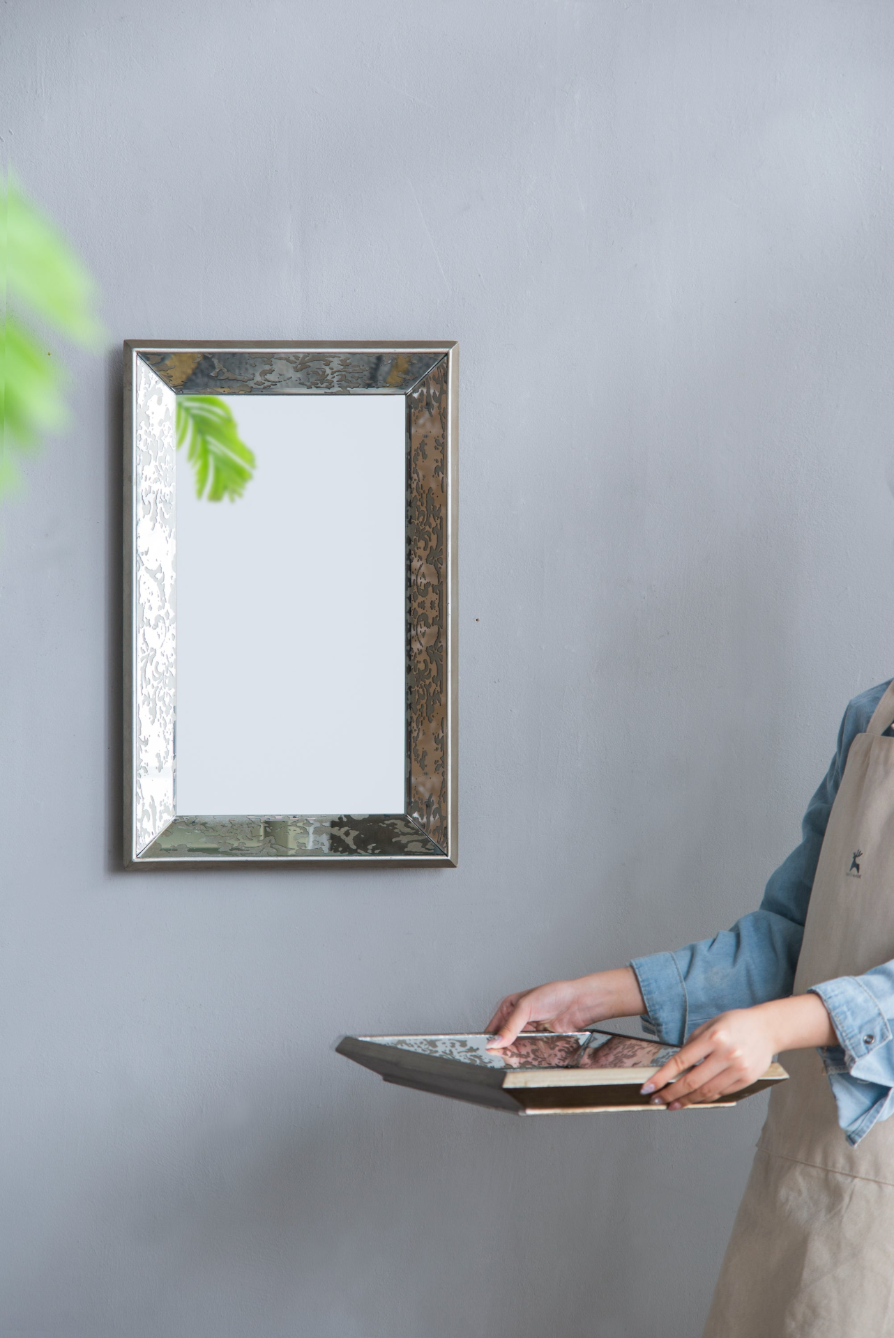 [product_type] | 20" x 12" Antique Silver Rectangle Mirror with Floral Accents, Mirrored Display Tray, Hanging Wall Mirror | casafoyer.myshopify.com