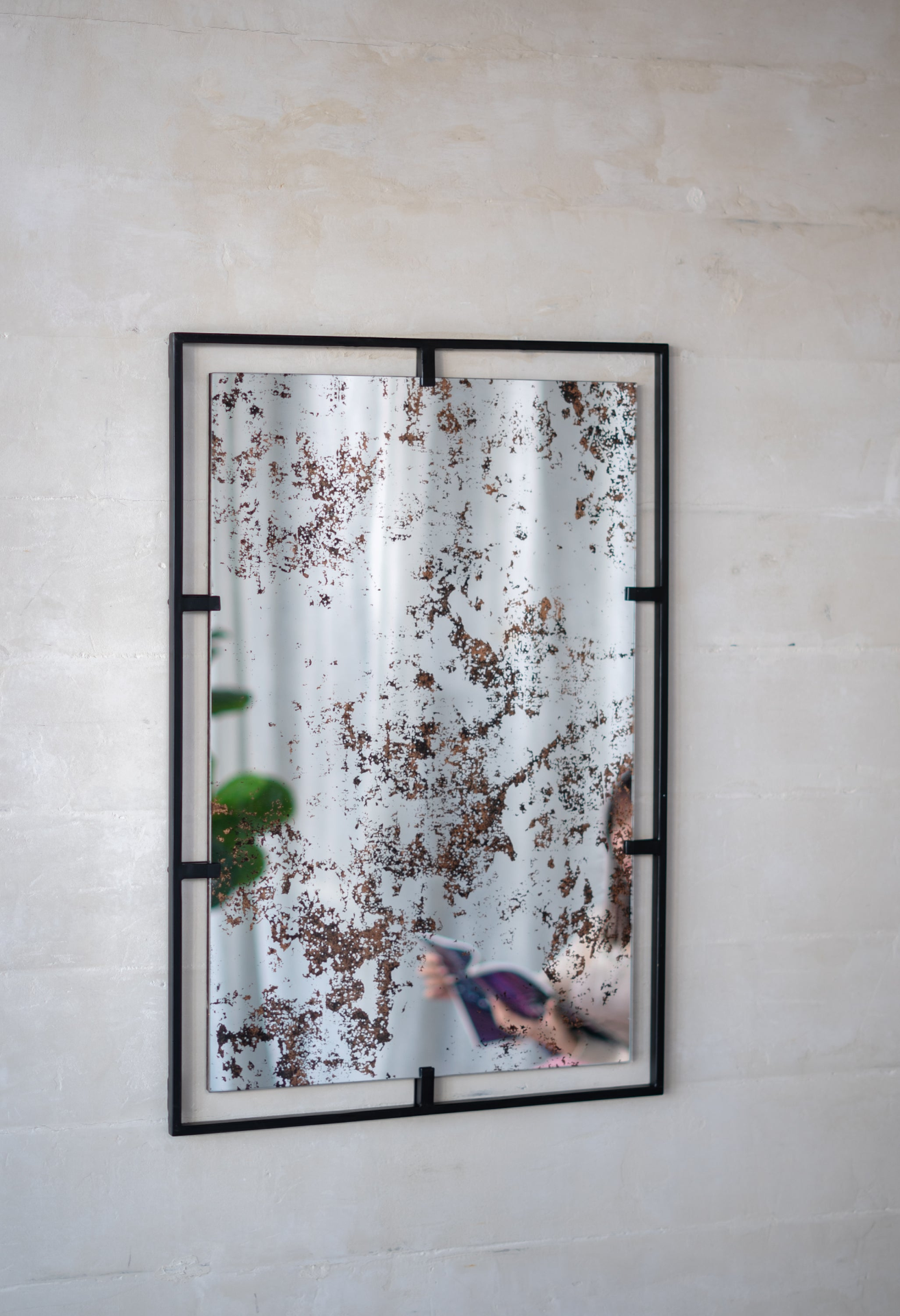 [product_type] | 32" x 22" Rectangle Antiqued Wall Mirror with Black Metal Frame | Home Wall Decor | casafoyer.myshopify.com