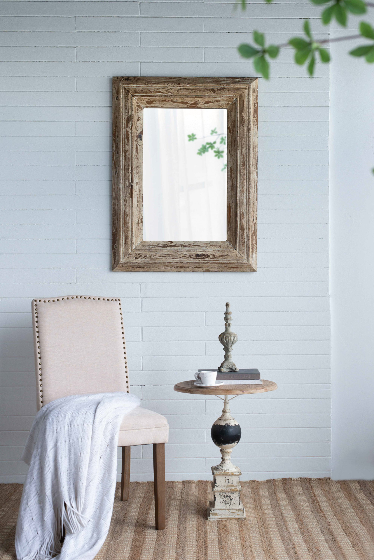 Wall mirror | Rectangle Wall Accent Mirror with Distressed Wood Frame | casafoyer.myshopify.com