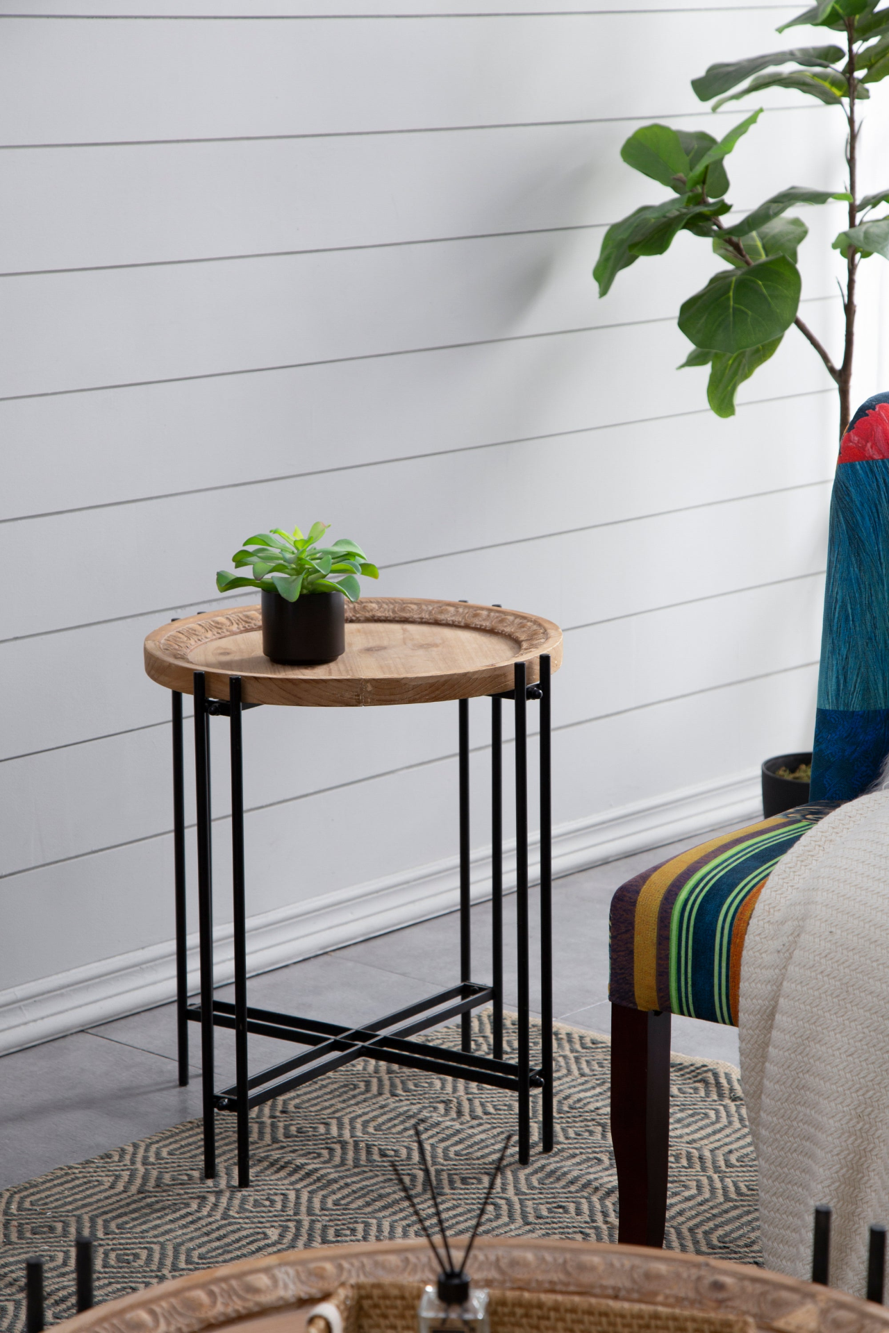 Table Decor | Round Side Table With Wood Top, End Table for Living Room Bedroom | casafoyer.myshopify.com