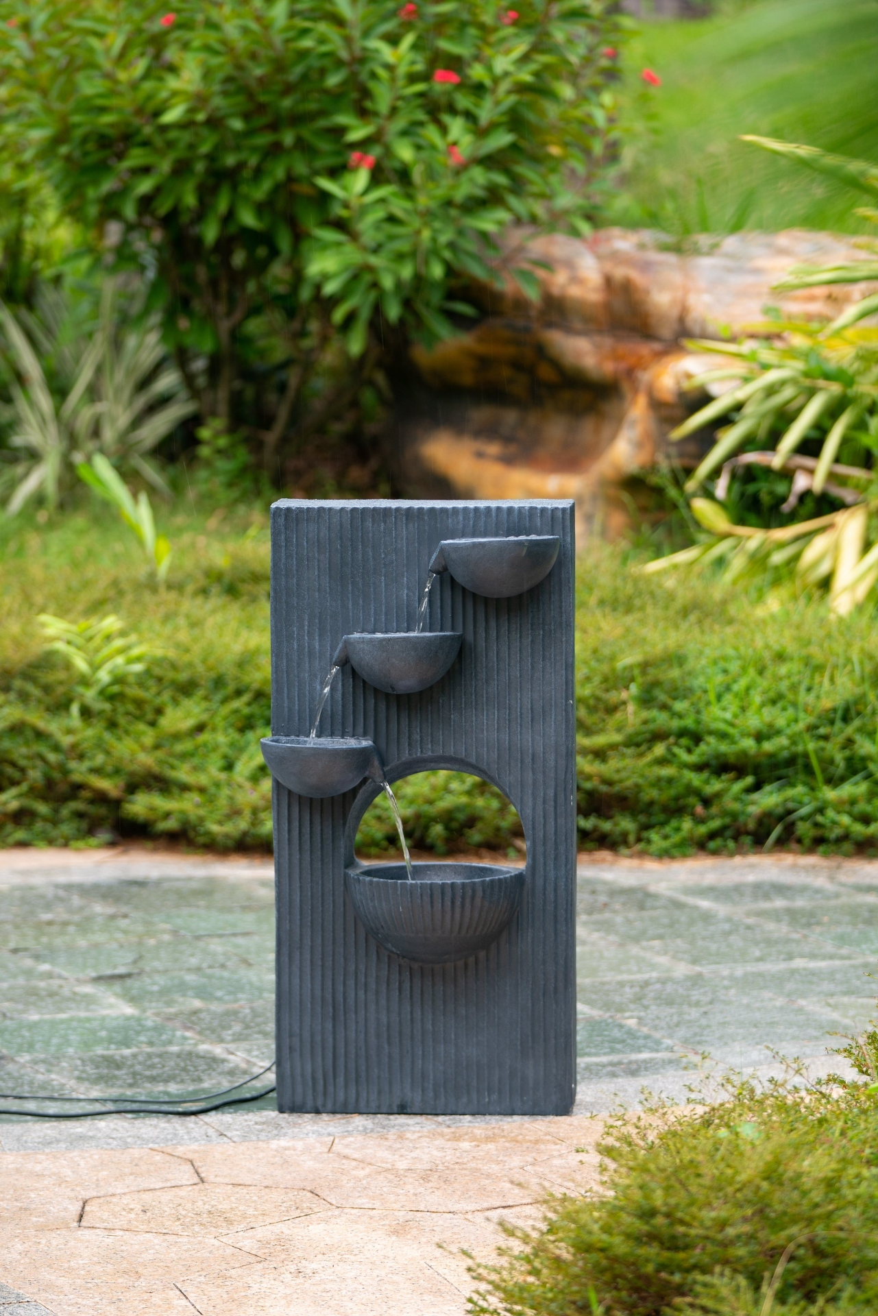 Garden Fountains | Decorative 4 Tier Minimalist Water Fountain with Light for Indoor Outdoor, Black | casafoyer.myshopify.com