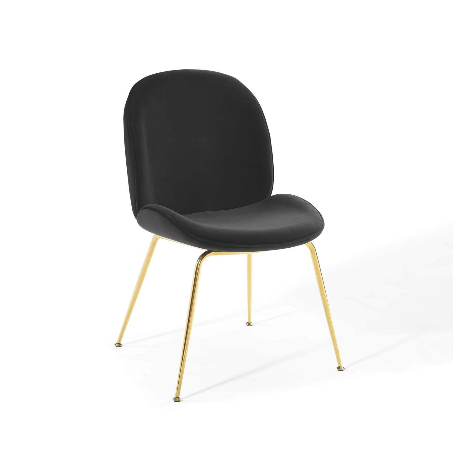 Dining Table | Delightful Scoop Dining Chair | Vintage Charm | Gold Stainless Steel Frame | Stain-Resistant Velvet Upholstery | Comfortable & Stylish | Non-Marking Foot Caps | casafoyer.myshopify.com