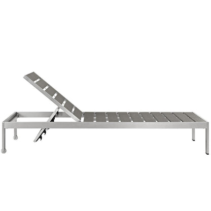 executive chairs | CasaFoyer Shore Outdoor Patio Sun Lounger Set | Sleek Aluminum Furniture | Gray Shades | Easy Assembly | Clear Wheels | Non-Marking Foot Caps | 2 Loungers & 1 Side Table | casafoyer.myshopify.com