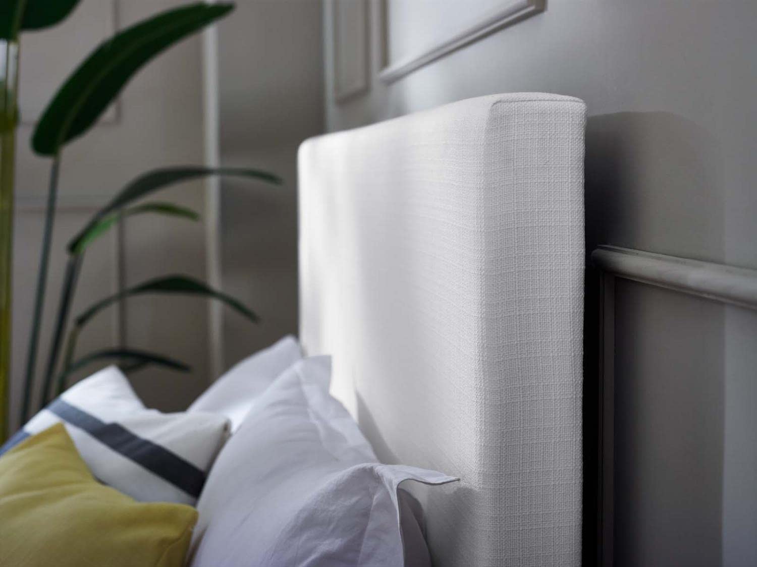 headboards | CasaFoyer Luxurious Tranquil Claire King & Cali/California King Headboard | Linen Fabric Upholstery | Sturdy Frame | Black-Stained Wood Legs | Customizable Height | Optimal Support | Luxury Touch | casafoyer.myshopify.com