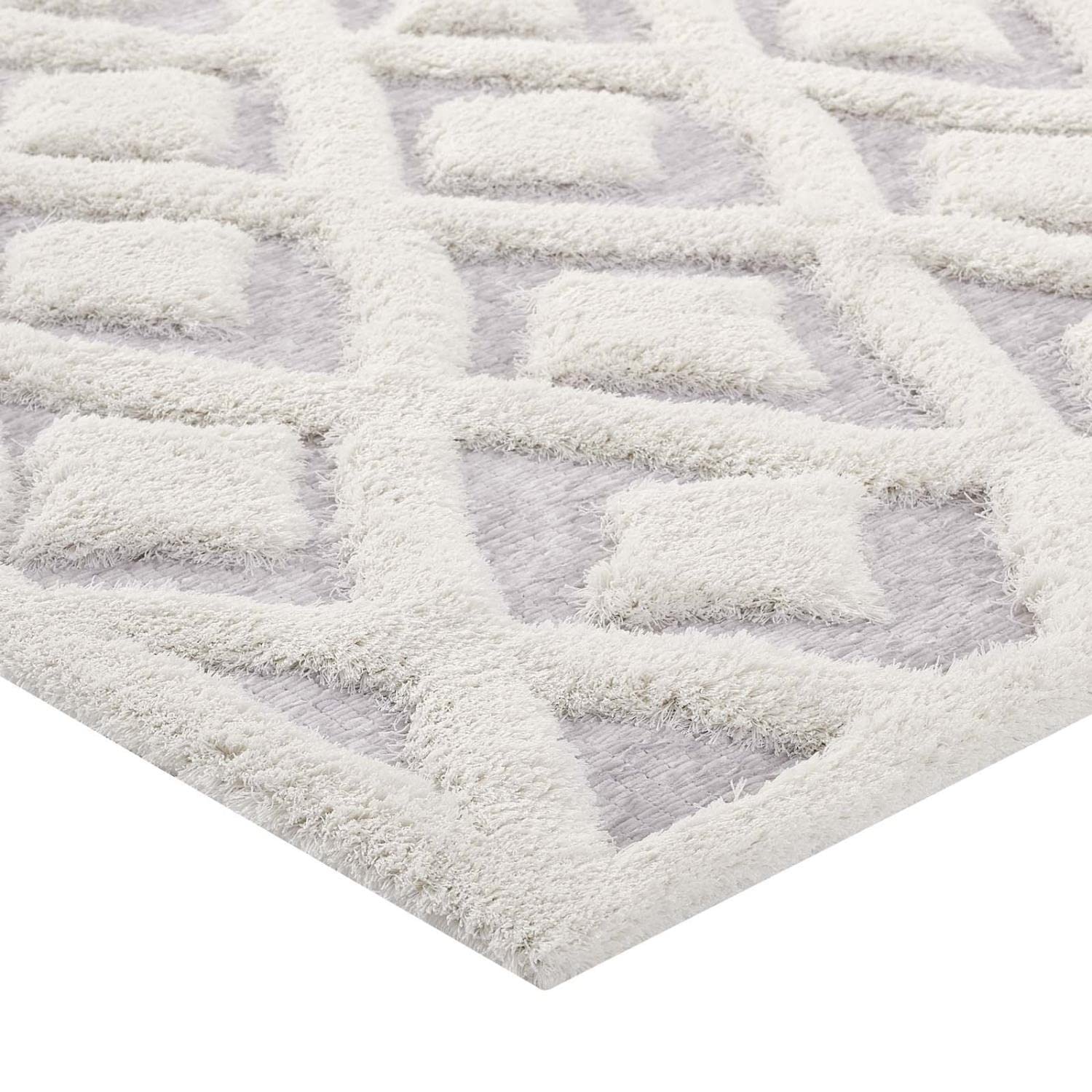 Carpet & Rugs | CasaFoyer Morsel Abstract Diamond Lattice Area Rug | Modern Design | Luxurious Polyester & Chenille Shag | Sturdy Jute Backing | 5x8 Ivory/Light Gray | casafoyer.myshopify.com