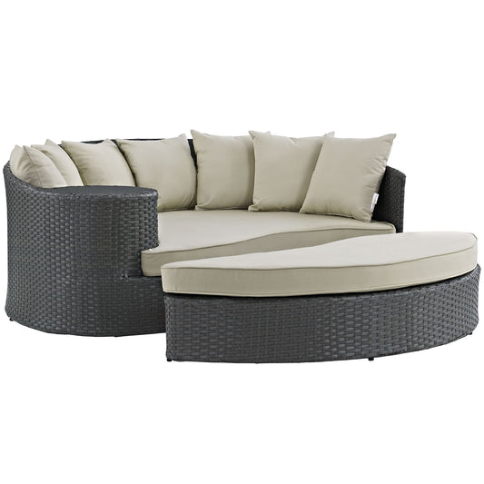 executive chairs | Sojourn Outdoor Patio Furniture Collection | Sectional Sofa Daybed with Sunbrella Cushions | Synthetic Rattan Weave | UV Protection | Aluminum Frame | casafoyer.myshopify.com