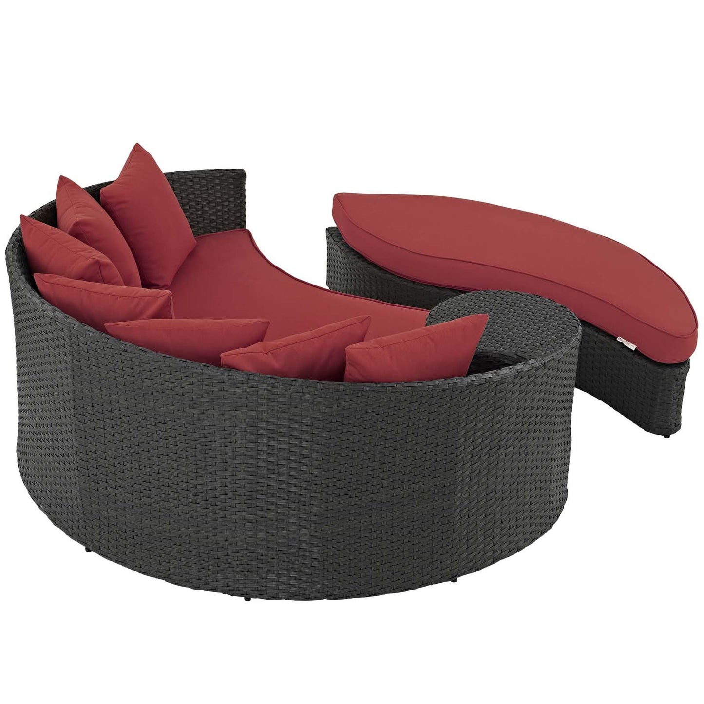 executive chairs | CasaFoyer Sojourn Outdoor Patio Furniture Collection | Sectional Sofa Daybed | Sunbrella Cushions | Synthetic Rattan Weave | UV Protection | Aluminum Frame | casafoyer.myshopify.com