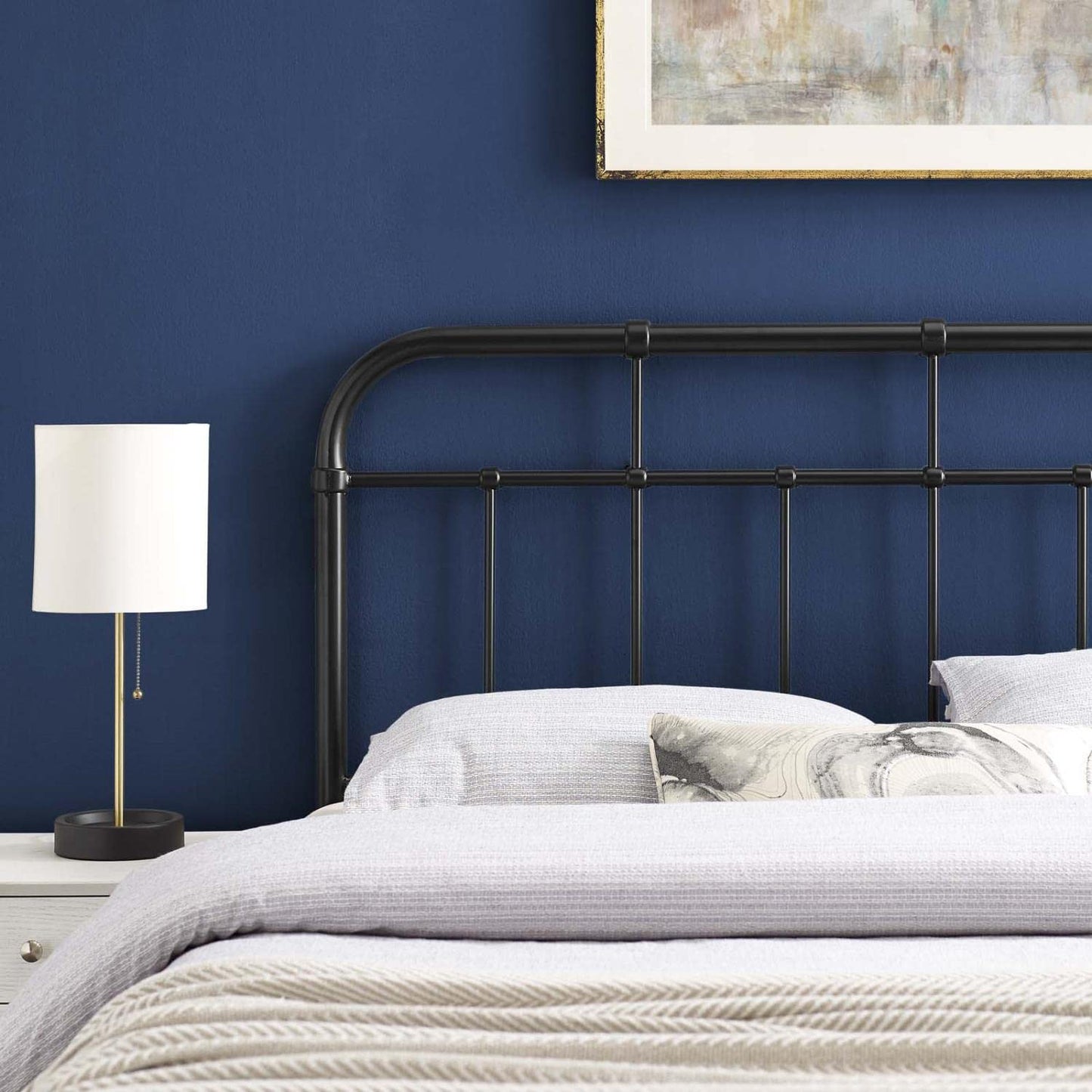 Bed | CasaFoyer Alessia King Metal Headboard | Contemporary Farmhouse Design | Curves & Spindle Detailing | Durable Iron Construction | Height-Adjustable | Black | casafoyer.myshopify.com