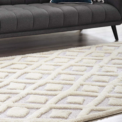 Carpet & Rugs | CasaFoyer Morsel Abstract Diamond Lattice Area Rug | Modern Design | Luxurious Polyester & Chenille Shag | Sturdy Jute Backing | 5x8 Ivory/Light Gray | casafoyer.myshopify.com