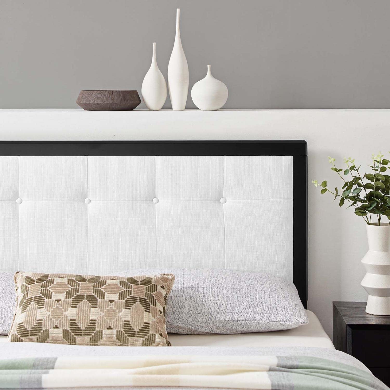 headboards | CasaFoyer Draper Tufted Wood King Headboard | Contemporary Elegance | Vintage Accents | Natural Beauty | Fits Billie & Margo Collections | High-Density Foam Padding | Durable Construction | Customizable | Assembly Required | Black White | casafoyer.myshopify.com