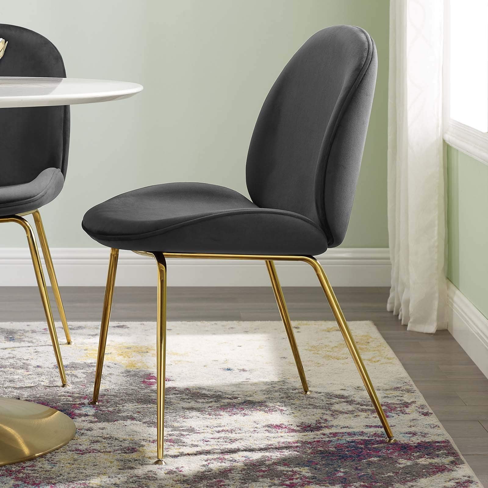 Dining Table | Delightful Scoop Dining Chair | Vintage Charm | Gold Stainless Steel Frame | Stain-Resistant Velvet Upholstery | Comfortable & Stylish | Non-Marking Foot Caps | casafoyer.myshopify.com