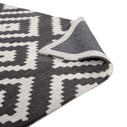 area rugs | CasaFoyer Alika Abstract Diamond Trellis Area Rug | Modern Design | Soft Polyester Microfiber | Durable Jute Bottom | Stain Resistant | Easy to Maintain | 5x8 | Ivory and Charcoal | casafoyer.myshopify.com