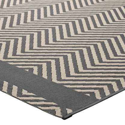area rugs | CasaFoyer Optica Chevron With End Borders 5x8 Indoor/Outdoor Area Rug | Stylish, Durable, Fade & Stain Resistant | All-Weather | Gray/Beige | casafoyer.myshopify.com