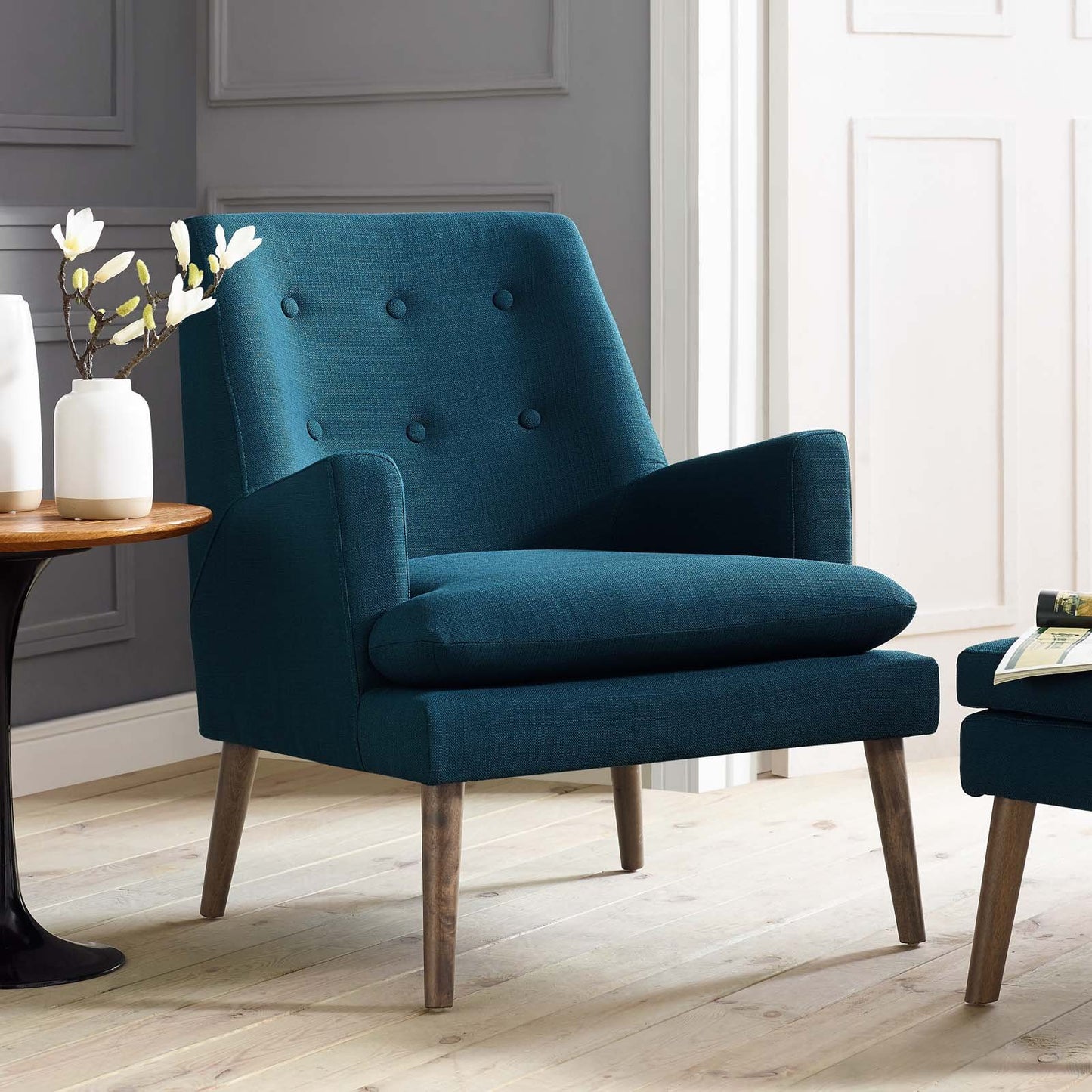 home office desk chairs | CasaFoyer Leisure Lounge Chair | Mid-Century Modern | Plush Foam Seat | Button Tufted Back | Walnut-Stained Legs | Perfect for Living Room, Lounge, Bedroom | Supports up to 331 lbs | casafoyer.myshopify.com