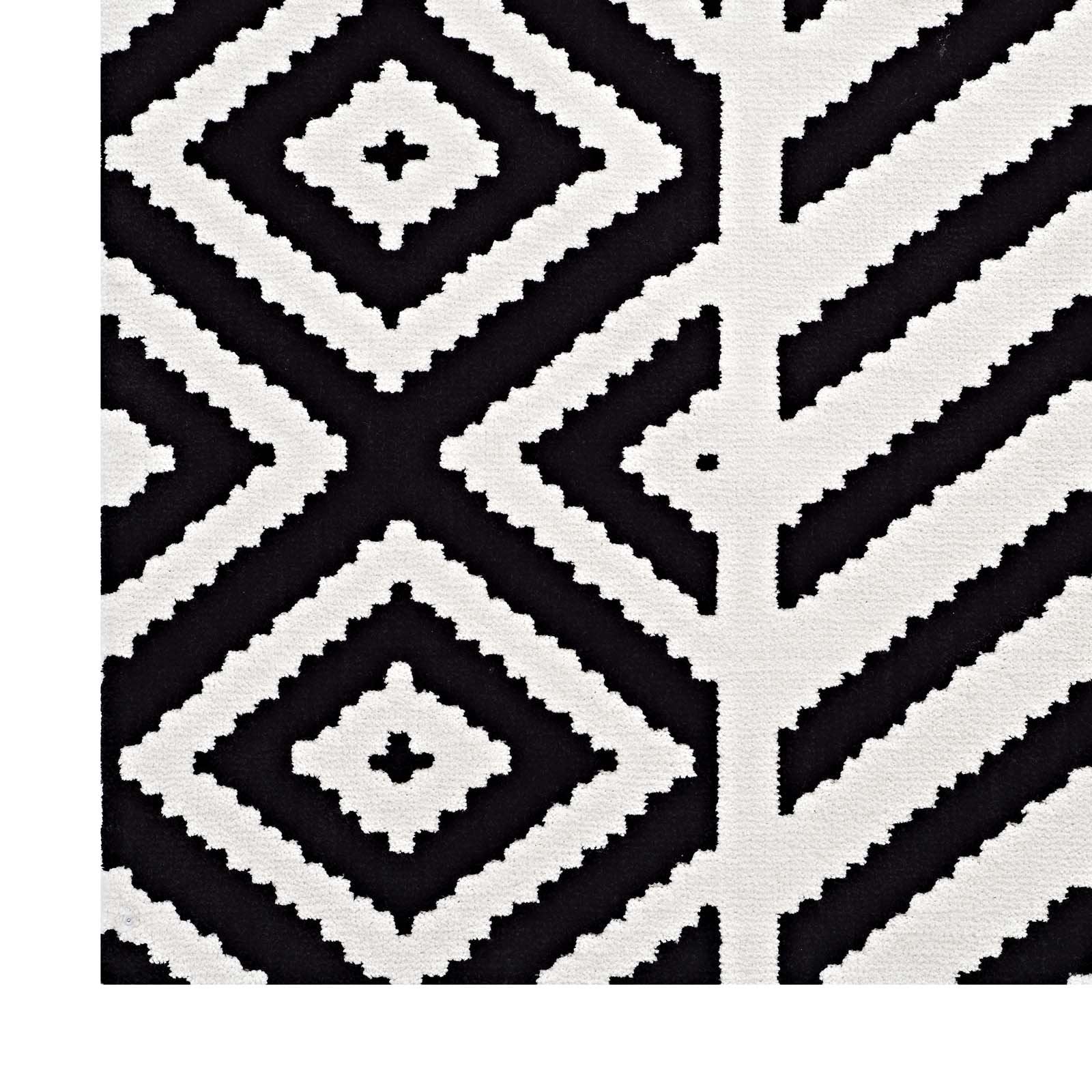 Carpet & Rugs | CasaFoyer Ailani Geometric Chevron and Diamond Area Rug | Modern Design | Soft Polyester Microfiber | Jute Fabric Bottom | Stain-Resistant | Easy to Maintain | 8x10 Black and White | casafoyer.myshopify.com