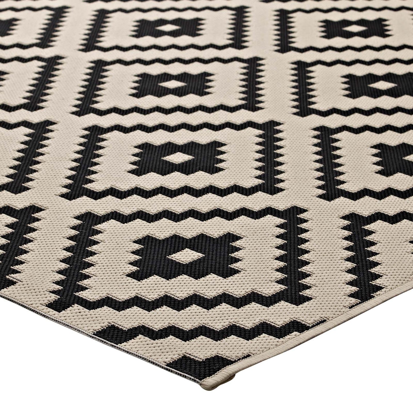 Carpet & Rugs | CasaFoyer Perplex Geometric Diamond Trellis Indoor/Outdoor Area Rug | Durable, Fade & Stain Resistant | 5x8 Size | Black/Beige | casafoyer.myshopify.com