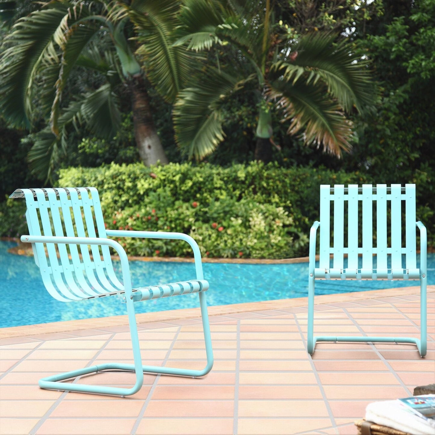 Chair | CasaFoyer Gracie Cantilevered Chair | Vintage Comfort | Sturdy Steel | Powder Coated | Blue | 2PC/1CARTON | casafoyer.myshopify.com
