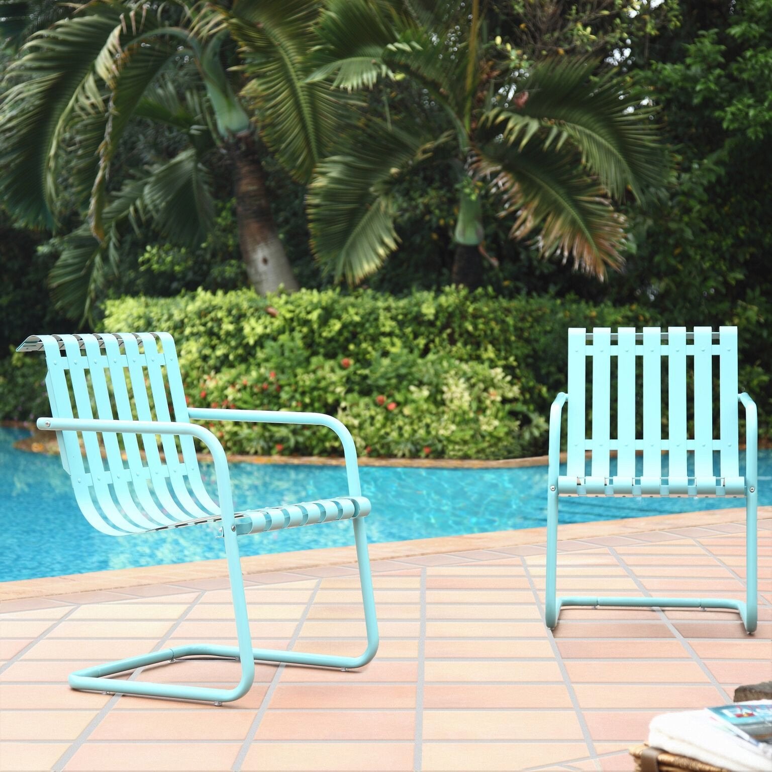 Chair | CasaFoyer Gracie Cantilevered Chair | Vintage Comfort | Sturdy Steel | Powder Coated | Blue | 2PC/1CARTON | casafoyer.myshopify.com
