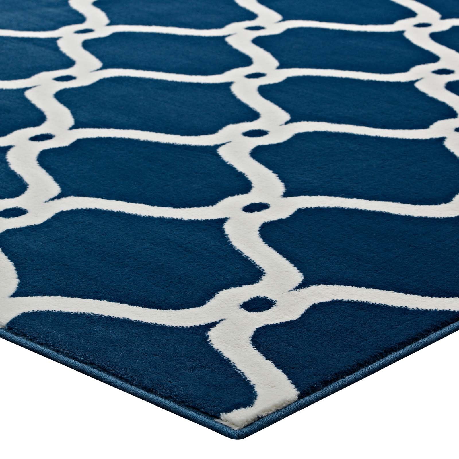 area rugs | CasaFoyer Beltara Chain Link Transitional Trellis Area Rug | Durable | Stain Resistant | 8x10 Size | Moroccan Blue & Ivory | casafoyer.myshopify.com