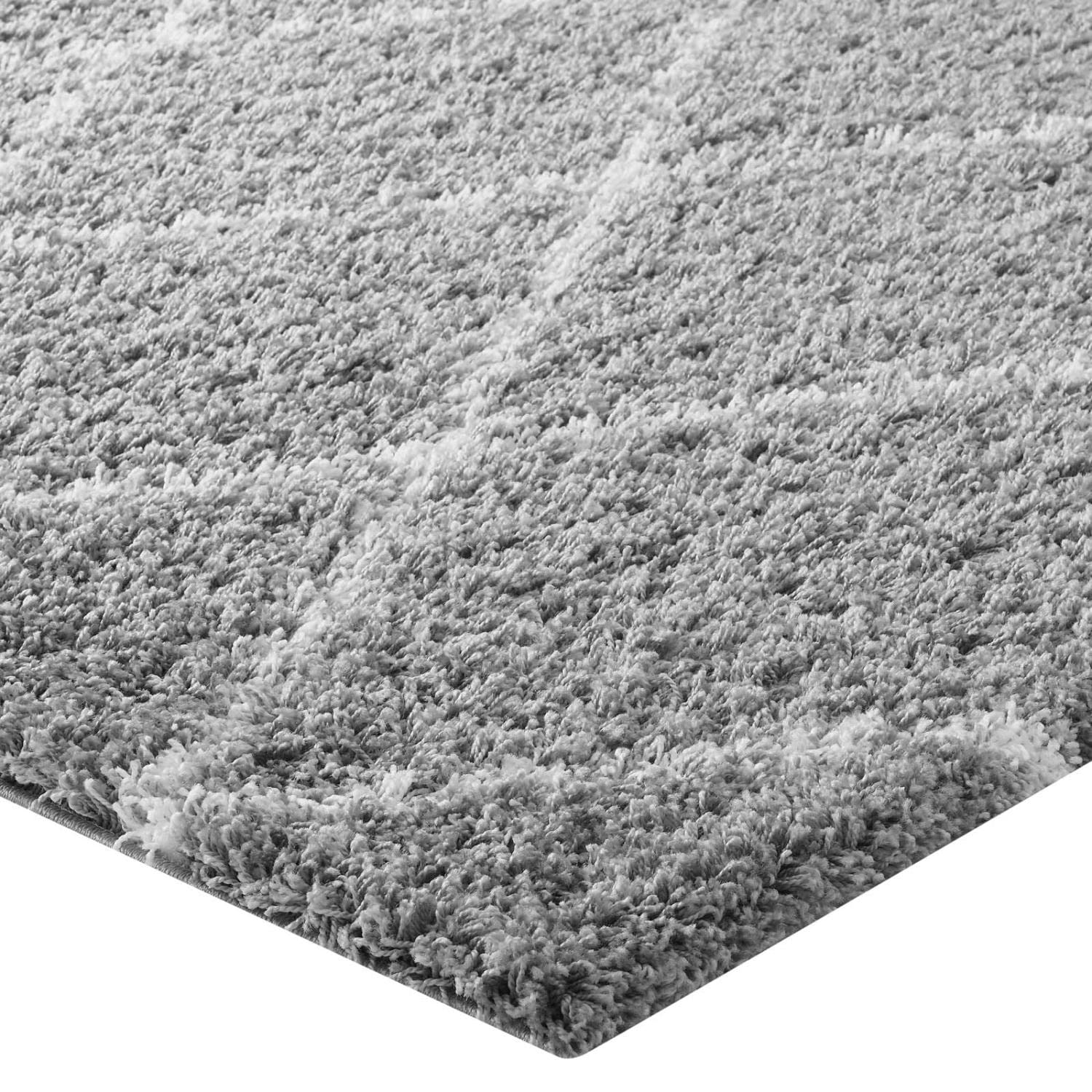 Carpet & Rugs | CasaFoyer Toryn Diamond Trellis Shag Area Rug | Durable Polypropylene | Elegant Lattice Design | Jute Bottom | Versatile & Long-lasting | 5x8 Size | Gray & Ivory | Non-Shedding | Easy to Clean & Maintain | casafoyer.myshopify.com