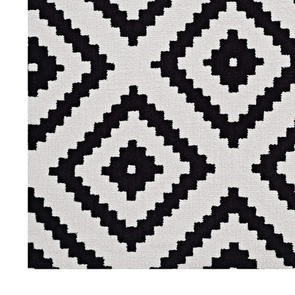 Carpet & Rugs | CasaFoyer Alika Abstract Diamond Trellis Area Rug | Modern Design | Luxurious Feel | Durable & Stain Resistant | 5x8 | Black & White | casafoyer.myshopify.com