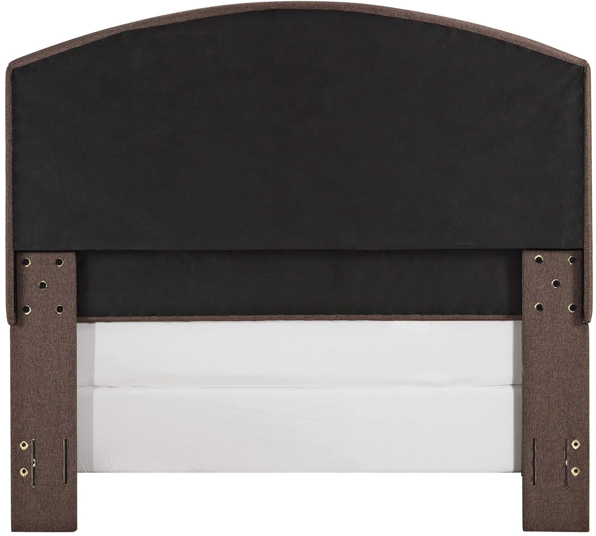 Bed | Cassie Bedset | Timeless Style | Curved Headboard | Bourbon Color | Antique Brass Trim | Easy Assembly | Sturdy Frame | casafoyer.myshopify.com