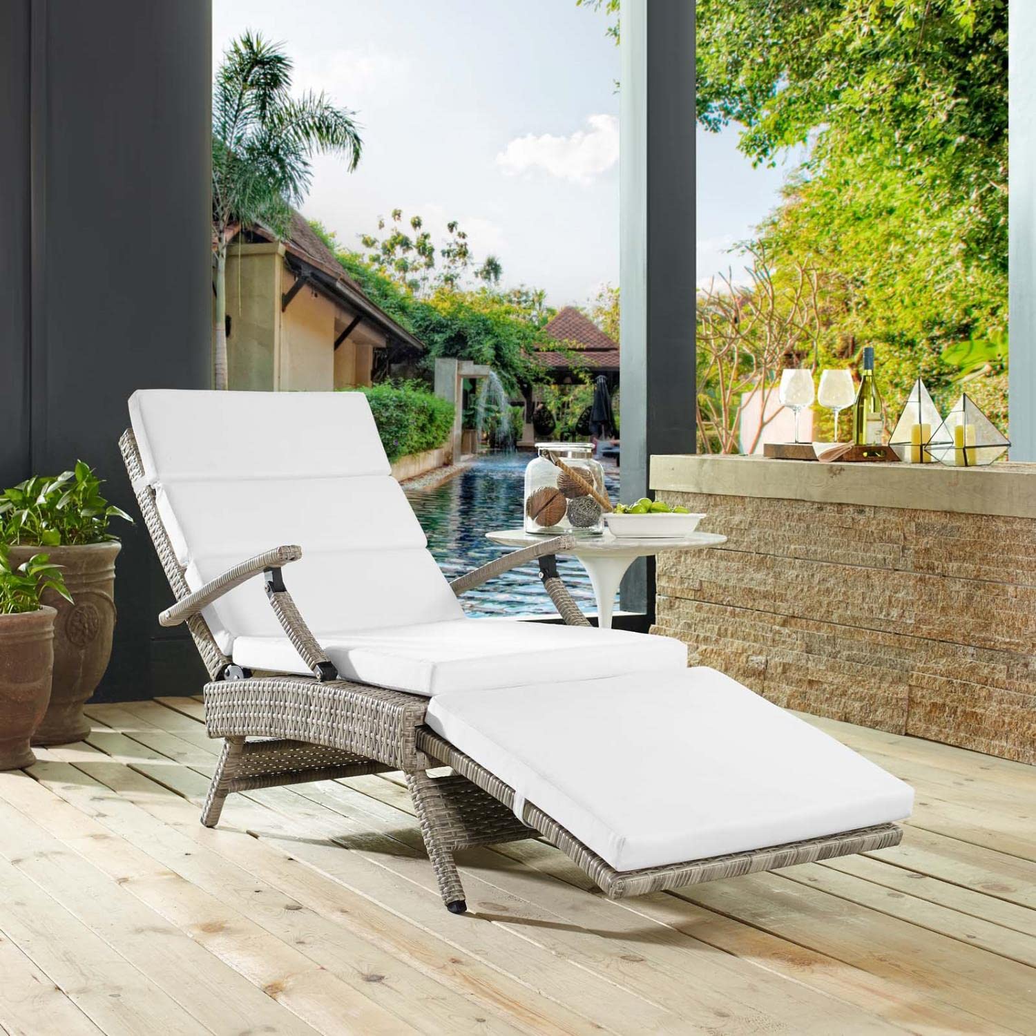 executive chairs | CasaFoyer Envisage Outdoor Patio Chaise Lounge Chair | Durable Aluminum Frame | UV-Resistant Wicker Rattan | Customizable Reclining Positions | Plush Foam Cushions | All-Weather Fabric | Foldable for Compact Storage | casafoyer.myshopify.com