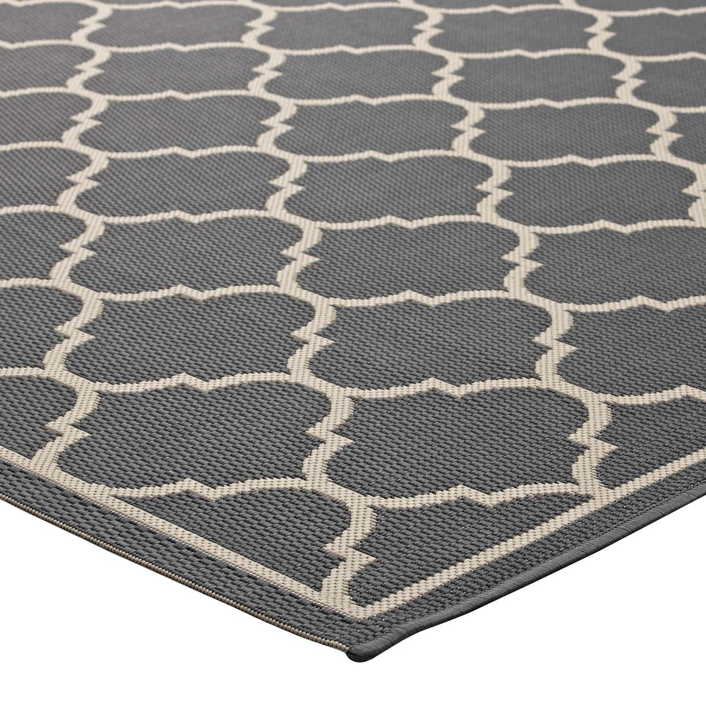 area rugs | CasaFoyer Avena Moroccan Quatrefoil Trellis 5x8 Indoor/Outdoor Area Rug | Durable, Soft, Fade & Stain Resistant | Gray/Beige | casafoyer.myshopify.com