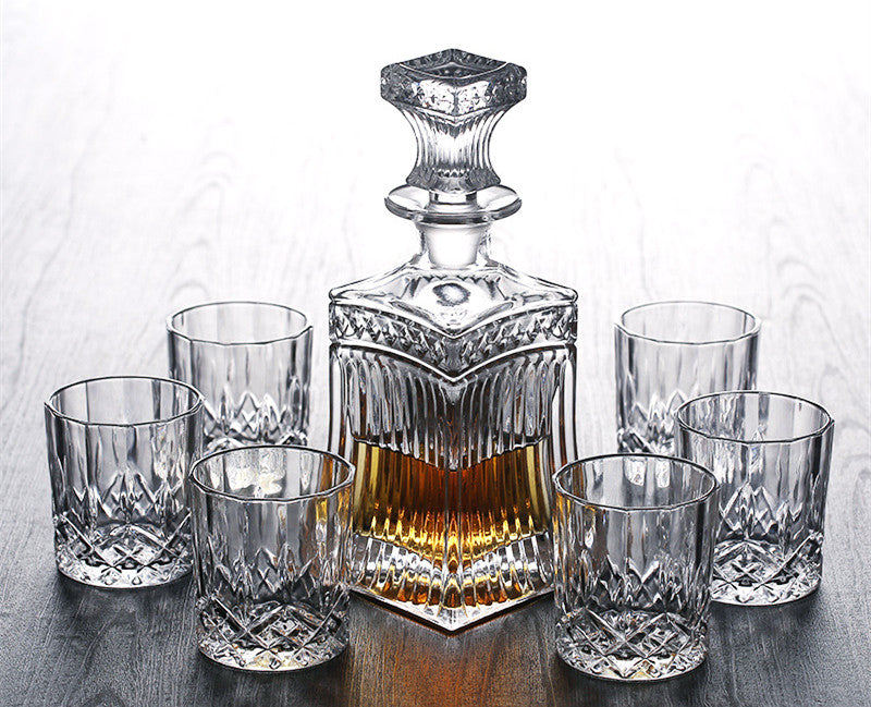 Whiskey Glass | CasaFoyer Lead-free crystal glass whiskey decanter & glass set | casafoyer.myshopify.com