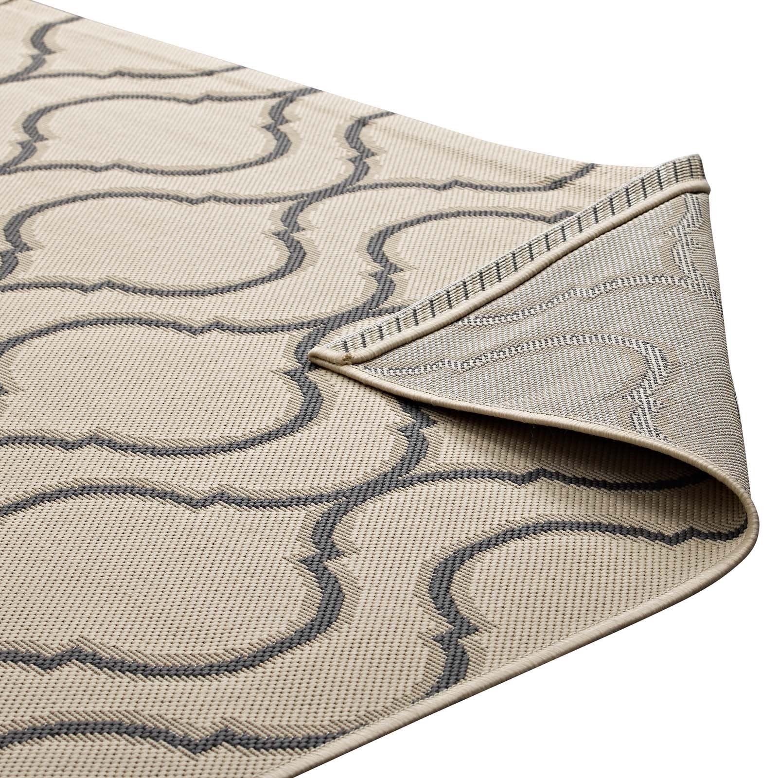 area rugs | CasaFoyer Linza Wave Abstract Trellis Indoor/Outdoor Area Rug | Durable Polypropylene | Fade & Stain Resistant | Rubber Bottom | 8x10 | Beige/Gray | casafoyer.myshopify.com