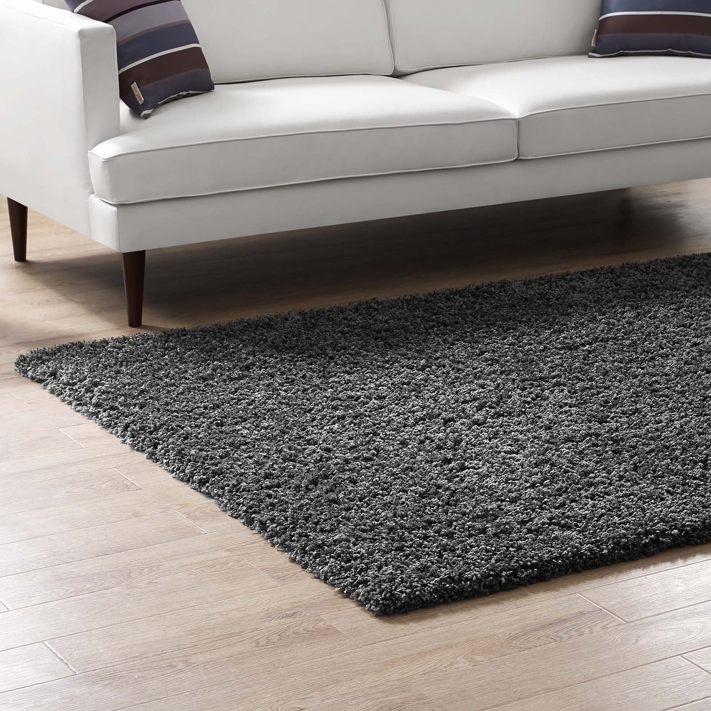 area rugs | CasaFoyer Enyssa Solid Shag Area Rug | Durable Polypropylene | Non-Shedding | Stain Resistant | 5x8 Dark Gray | casafoyer.myshopify.com