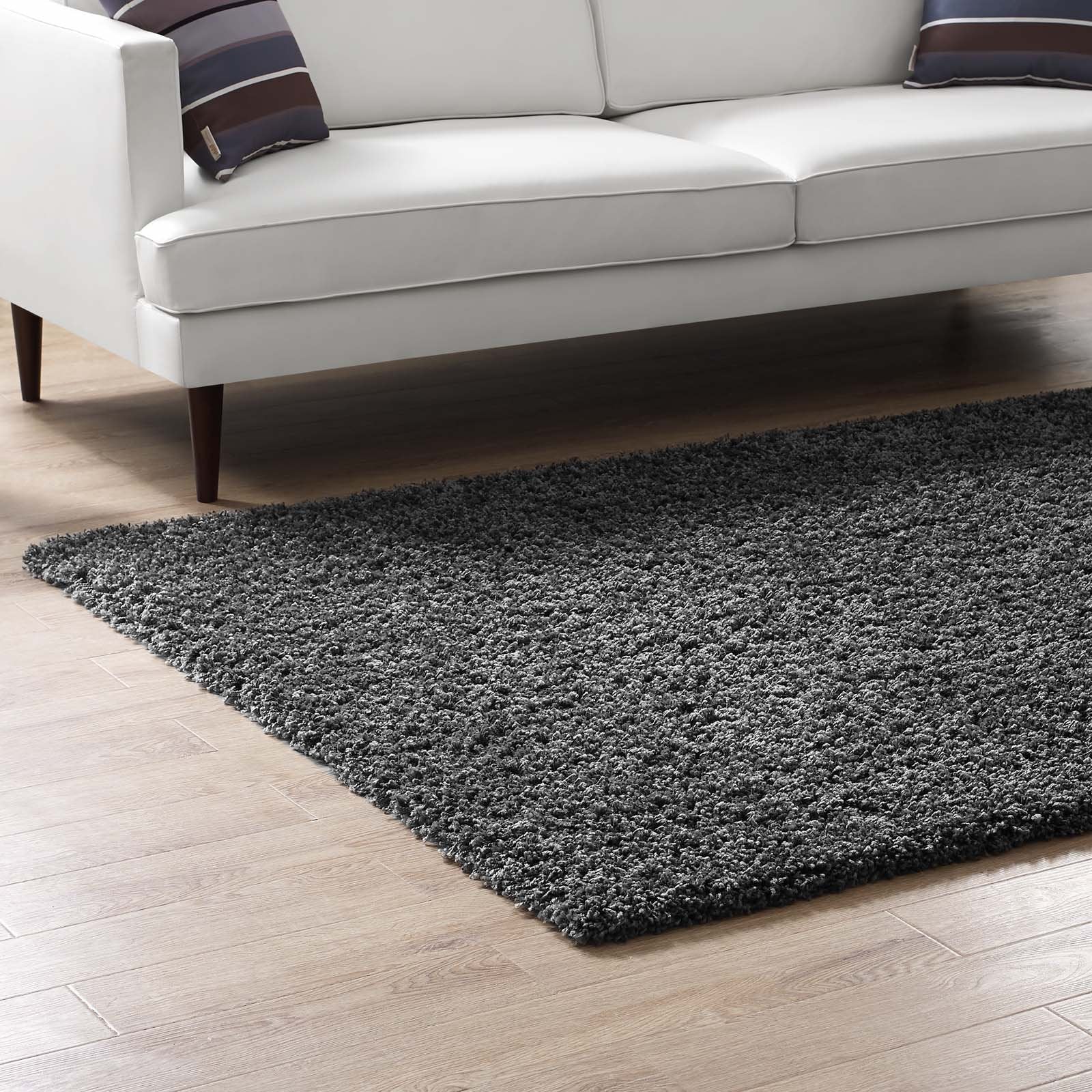 area rugs | CasaFoyer Enyssa Solid Shag Area Rug | Durable Polypropylene | Non-Shedding | Stain Resistant | 5x8 Dark Gray | casafoyer.myshopify.com