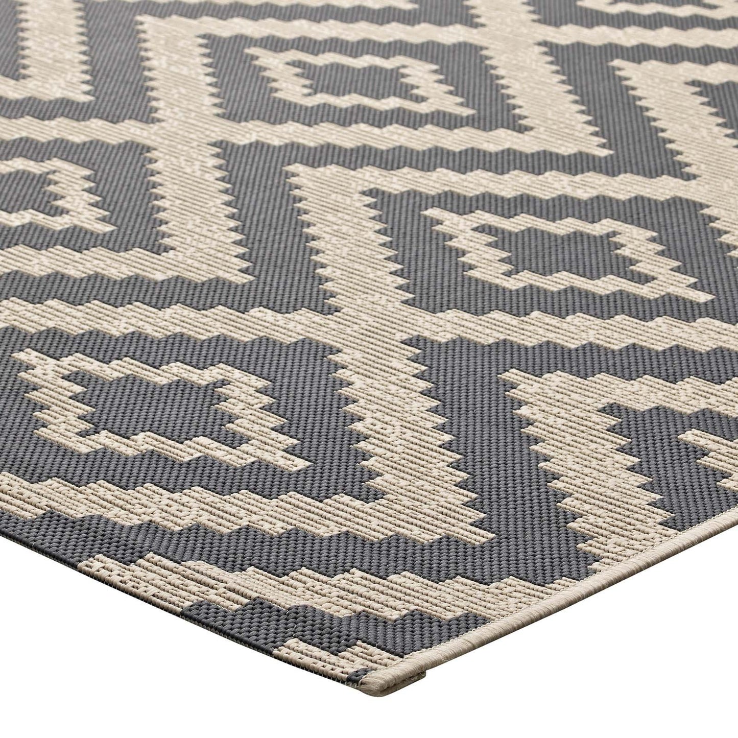 Carpet & Rugs | CasaFoyer Jagged Geometric Diamond Trellis Indoor/Outdoor Area Rug | Durable, Fade & Stain Resistant | 8x10 | Gray/Beige | casafoyer.myshopify.com