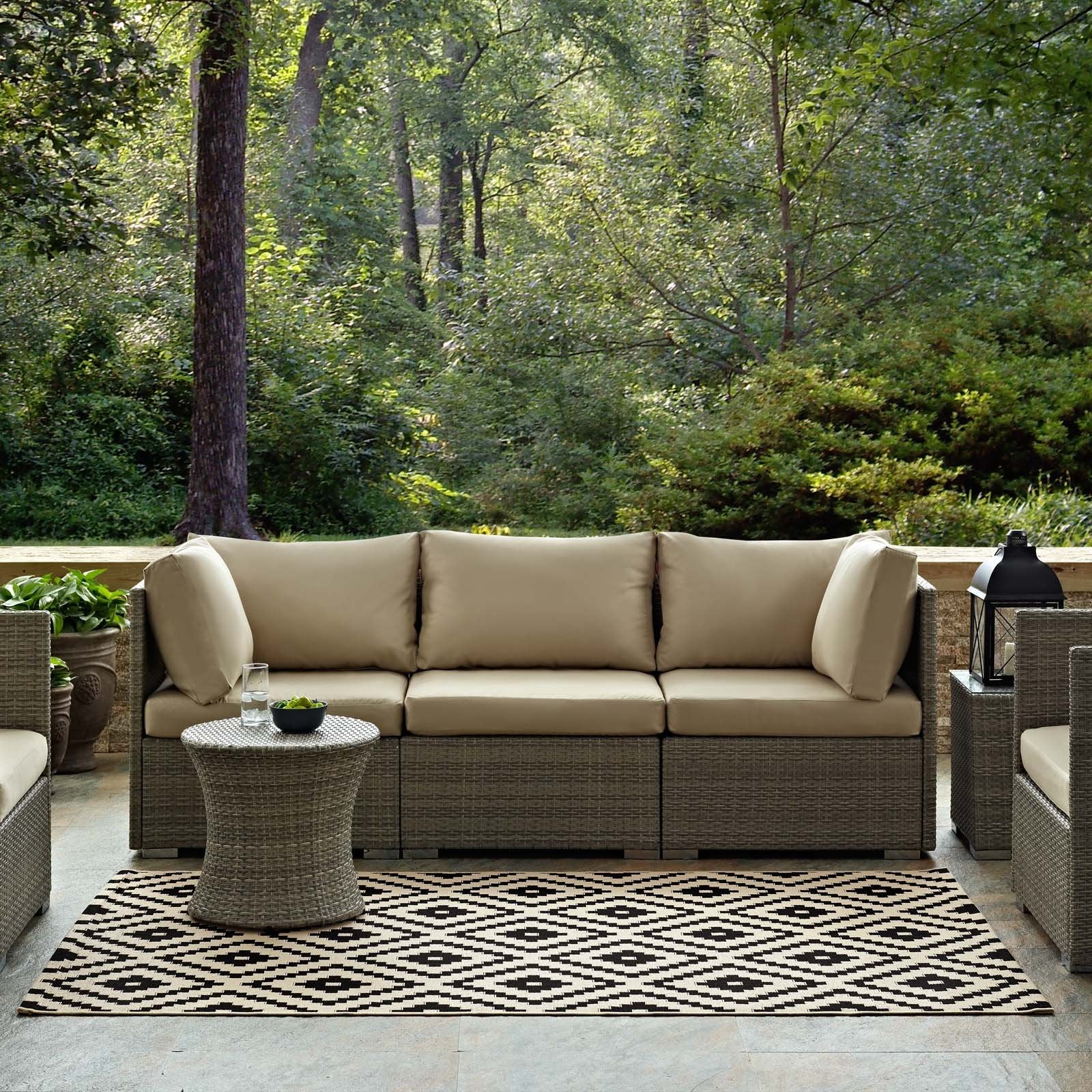 Carpet & Rugs | CasaFoyer Perplex Geometric Diamond Trellis Indoor/Outdoor Area Rug | Durable, Fade & Stain Resistant | 8x10 Size | Black/Beige | casafoyer.myshopify.com