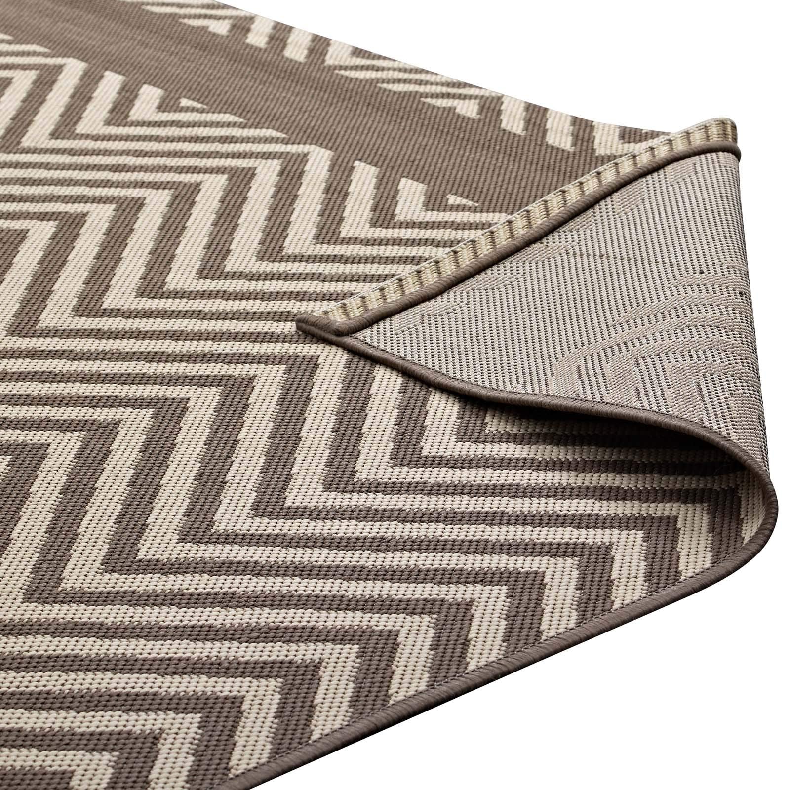 Carpet & Rugs | CasaFoyer Optica Chevron With End Borders 5x8 Indoor/Outdoor Area Rug | Stylish & Durable | Fade & Stain Resistant | Light/Dark Beige | casafoyer.myshopify.com