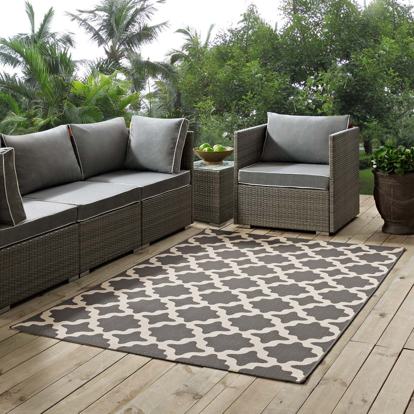 area rugs | CasaFoyer Cerelia Moroccan Trellis 5x8 Indoor/Outdoor Area Rug | Durable, Fade & Stain Resistant | Low Pile Weave | Rubber Bottom | Gray/Beige | casafoyer.myshopify.com