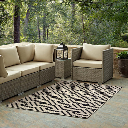 Carpet & Rugs | CasaFoyer Perplex Geometric Diamond Trellis Indoor/Outdoor Area Rug | Durable, Fade & Stain Resistant | 5x8 Size | Black/Beige | casafoyer.myshopify.com