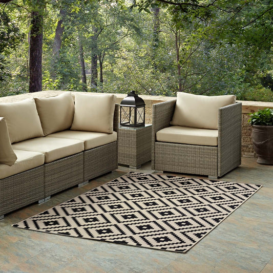 Carpet & Rugs | CasaFoyer Perplex Geometric Diamond Trellis Indoor/Outdoor Area Rug | Durable, Fade & Stain Resistant | 5x8 Size | Black/Beige | casafoyer.myshopify.com