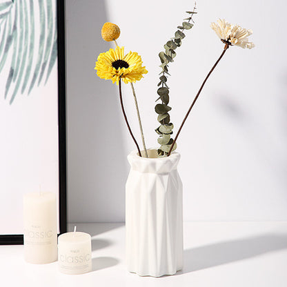 Flower Vases | CasaFoyer Plastic Living Room Drop-resistant Simulation Vase Decoration | casafoyer.myshopify.com
