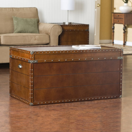 CasaFoyer Vintage Steamer Trunk Coffee Table with Storage - Antique Design, Walnut Finish, Progressive Hinges, Elegant Brass Rivets - Practical and Stylish Home Decor