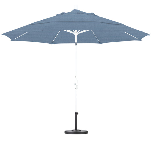 CasaFoyer 11' Extra-Large California Market Umbrella with Commercial-Grade Design, Aluminum Pole, and Fiberglass Ribs. Wind-Resistant and User-Friendly.