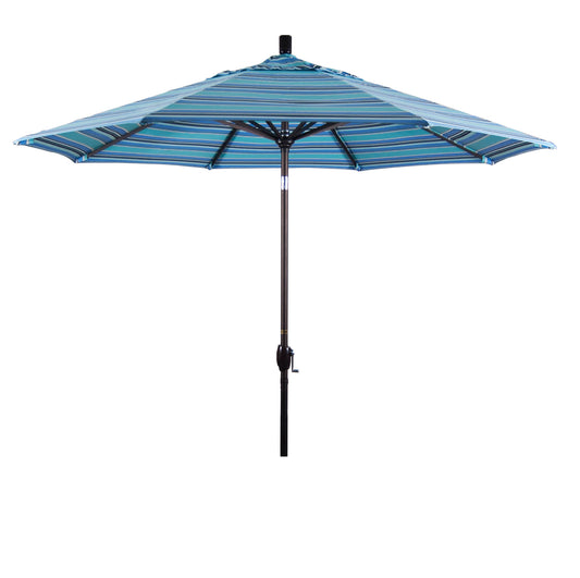 CasaFoyer 9' Elegant Solid-Colored Patio Umbrella with Aluminum Ribs, Crank Lift, and Tilt Function - Durable and Stylish Shade Solution for Outdoor Spaces