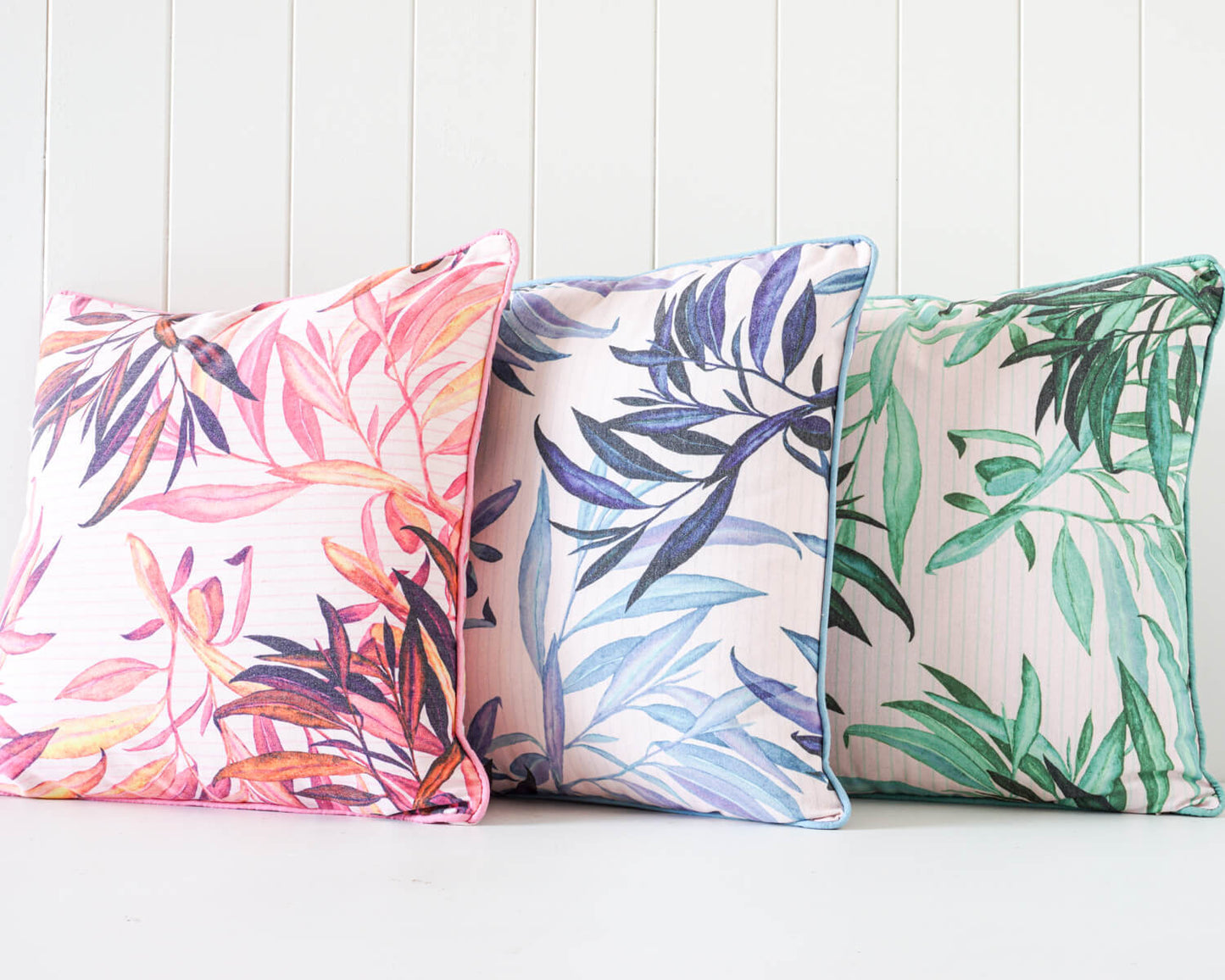 Cushions | Whimsical Indoor Cushions - Unique Designs for Playful Decor - Affordable & Budget-Friendly - Botanical Blue - 45x45cm | casafoyer.myshopify.com