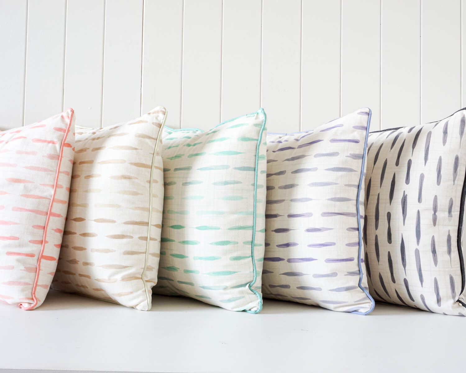Cushions | Playful Indoor Cushions - Add a Missing Touch to Your Space - Dark Brown Lines - 45x45cm | casafoyer.myshopify.com